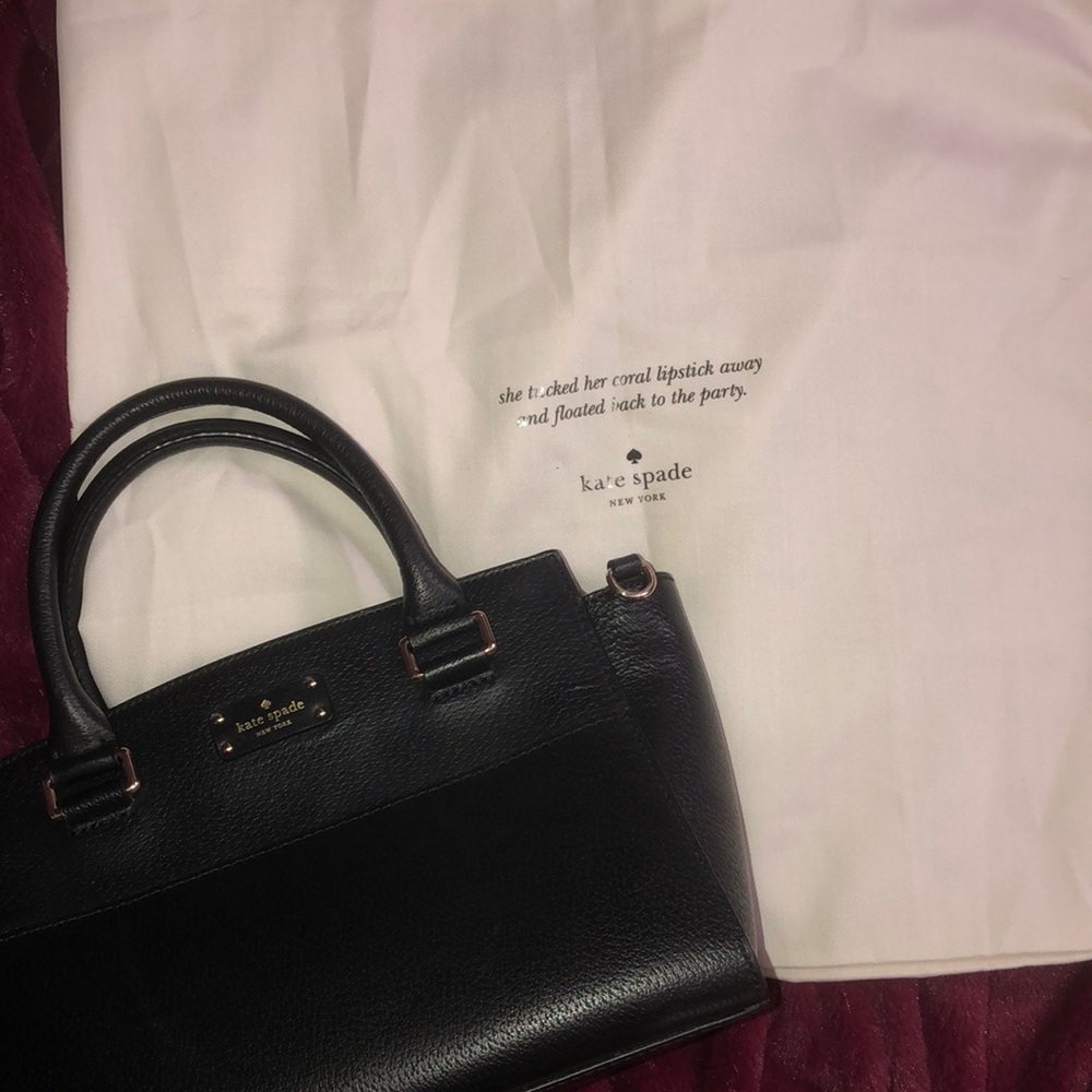 Kate Spade black leather purse with dust cover